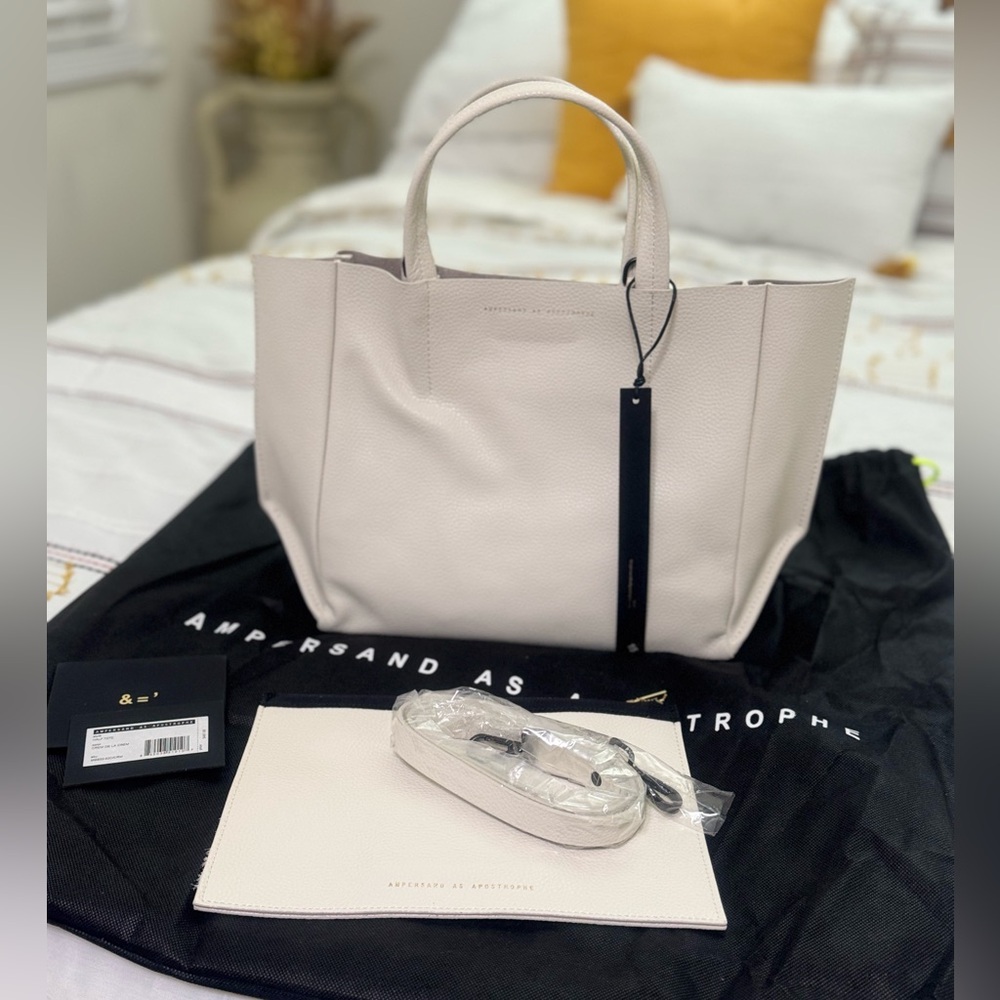 BNWT AMPERSAND AS APOSTROPHE
HALF TOTE BAG - Picture 3 of 13